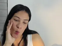 Amateur Adult Video Chat of bella_hadid1_