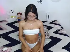 Amateur Adult Webcams of Zoe_small