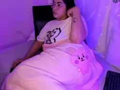 Amateur Adult Webcam of lucy26_