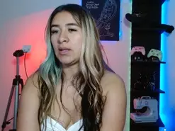 Amateur Watch Live Sex Cams of eyraduqueza