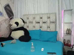 Amateur Adult Video Chat of EMMASWEET1