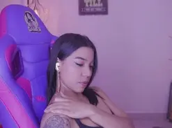 Amateur Nude Webcam of MadelynRose