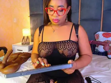 Bongacams Free Porn Cam of CaseyMoons