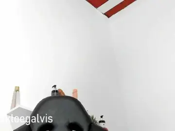 Bongacams Sex Cam of kloe-squirts