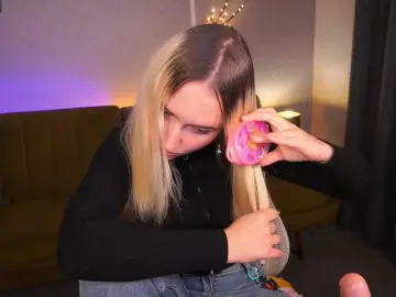 Bongacams Adult Webcam of LilElfie