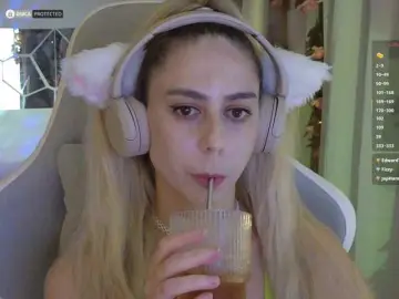 Bongacams Best Webcam of -Light-Fury-