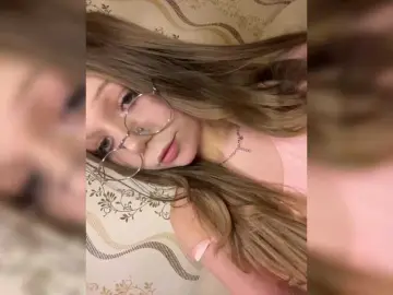 Bongacams Private Sex Chat of MelMooon