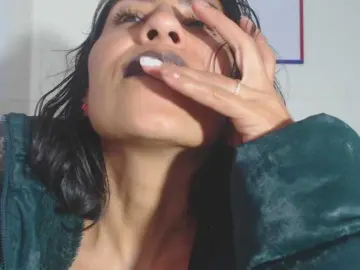 Bongacams Watch Live Sex Cams of cataleya35