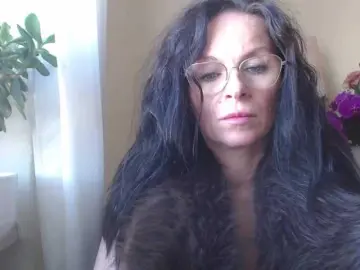 Bongacams Adult Webcams of HelenSHOW1