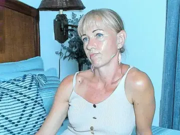 Bongacams Free Porn Cam of sweet-doll-20