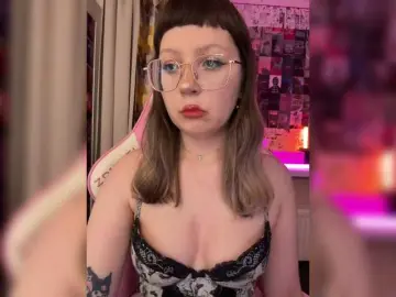 Bongacams Live Porn of henby-streams