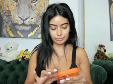 Bongacams Watch Live Sex Cams of SweetPrya