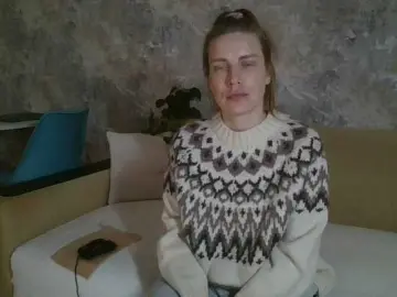 Bongacams Nude Webcam of Incredible123