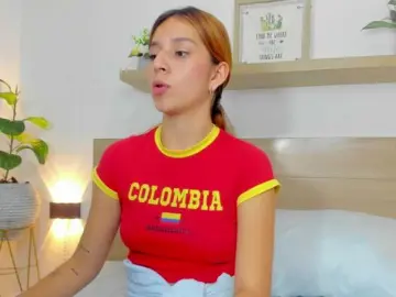 Bongacams Free Porn Cam of maroly-21