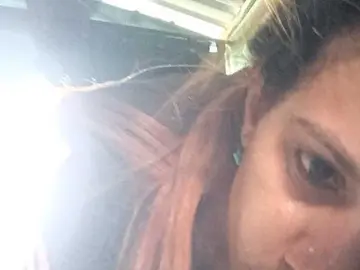 Bongacams Best live sex cam show of BARBYCHOCOLAT