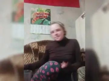 Bongacams Free Live Porn of REPTILIAY