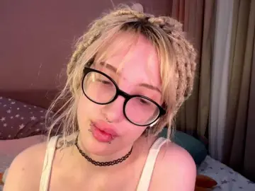 Bongacams Free Porn Cam of MerleneRoos