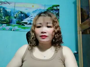 Bongacams Adult Webcams of Linhanhsex2k