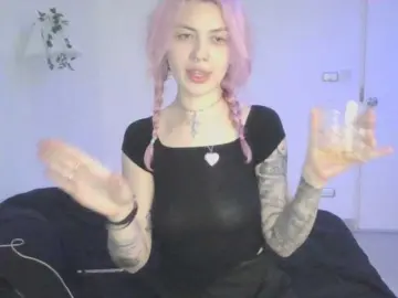 Bongacams Free Live Porn of EmilyFlowers