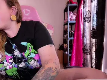 Bongacams Sex Chat of NylonQueen