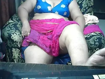 Bongacams Free Porn Cam of Indianbhabhimilf40