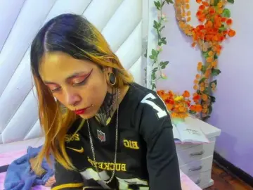 Bongacams Private Sex Chat of AnalHade