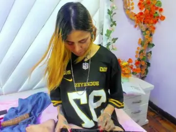 Bongacams Private Sex Chat of AnalHade