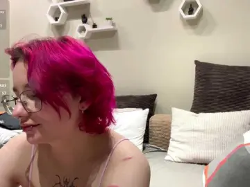 Bongacams Watch Live Sex Cams of YoungAvenoso