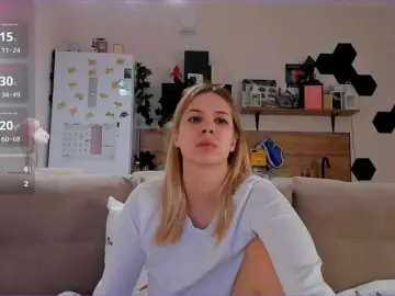 Bongacams Sex Cam of Girlalonehome