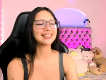 Bongacams Watch Live Sex Cams of luniverse