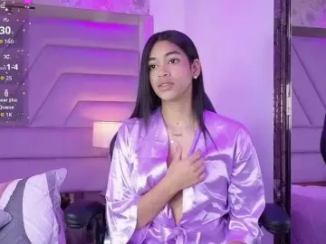 Bongacams Adult Webcam of LunaRoussel