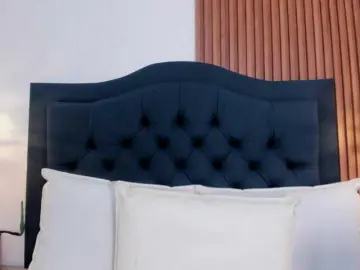 Bongacams Watch Live Sex Cams of Sara-Stone