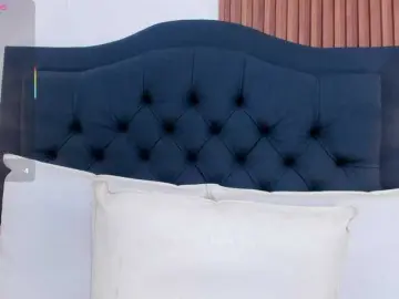 Bongacams Live Sex Cam of Sara-Stone