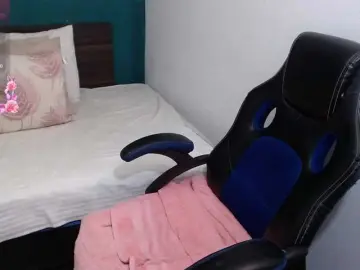 Bongacams Adult Webcam of scarlett-dubois