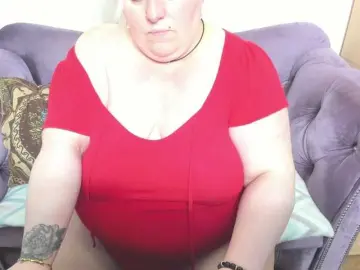 Bongacams Watch Live Sex Cams of fashiona