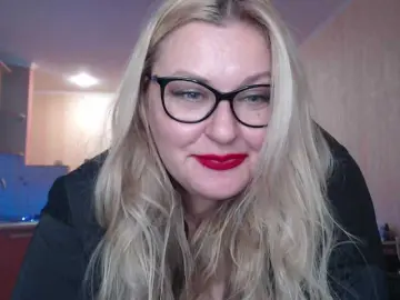 Bongacams Nude Webcam of WifeyNusha