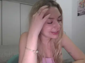 Bongacams Best live sex cam show of Blondie8853