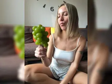 Bongacams Watch Live Sex Cams of HARIZZMA