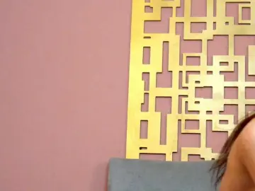 Bongacams Watch Live Sex Cams of LaylaaDiamond