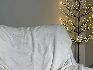 Bongacams Adult Video Chat of BarbieSize