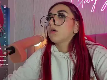 Bongacams Free Live Porn of CHERRYFLAME-VC