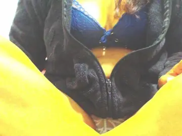 Bongacams Best live sex cam show of HOTTTSKIN