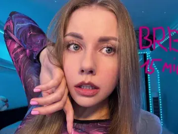 Bongacams Sex Chat of -VikkiL0vesCheese-