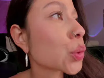 Bongacams Live Sex Cam of ErikaBenz