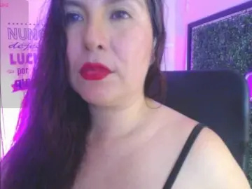 Bongacams Free Live Porn of Evelyn-mature19