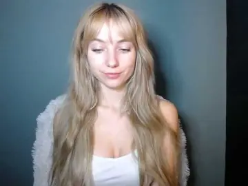 Bongacams Adult Video Chat of LuciaLovely