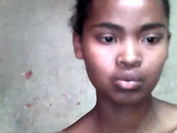 Bongacams Private Sex Chat of Allycha1