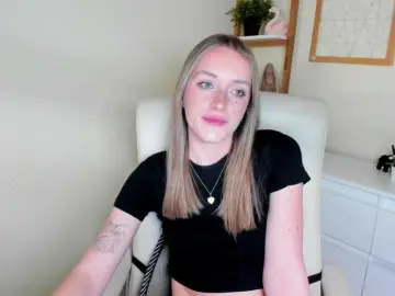 Bongacams Watch Live Sex Cams of EvelynBlond