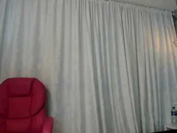 Bongacams Nude Webcam of paulina-evans