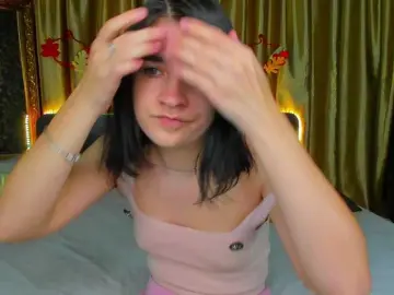 Bongacams Nude Webcam of Polly-Love